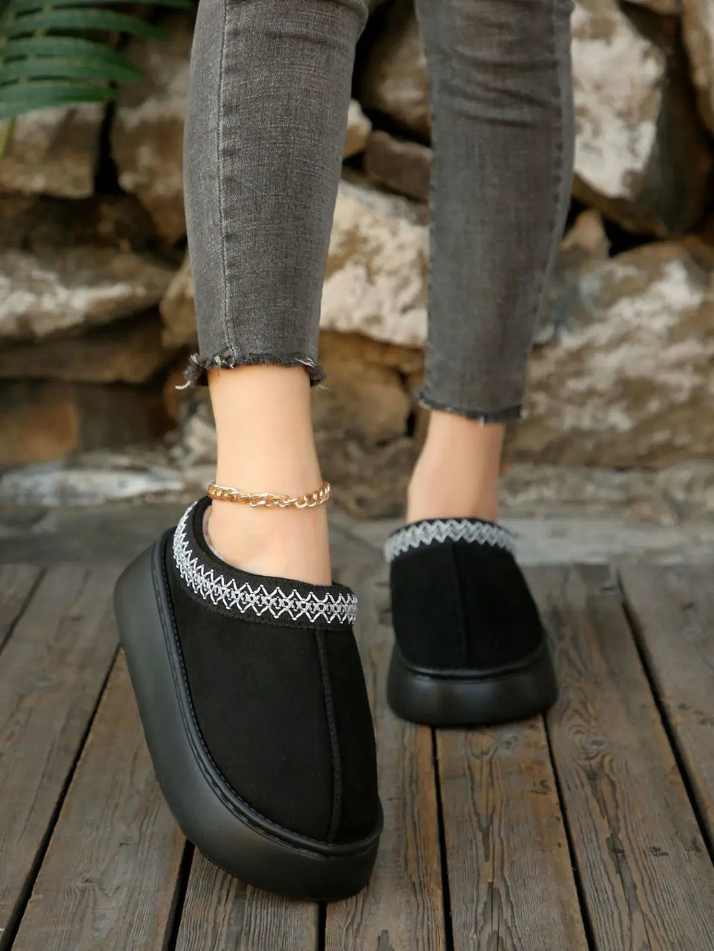 Winter Woman Slippers Plush Interior